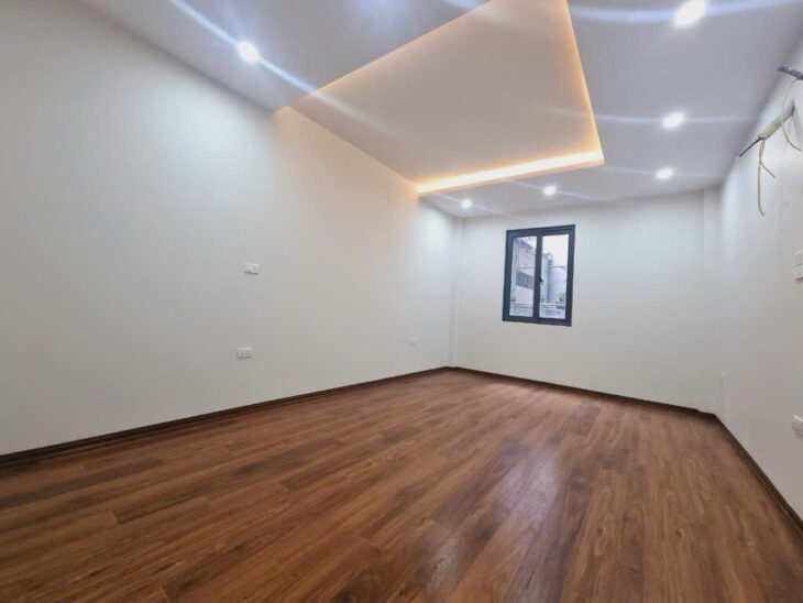 bán nhà Đống Đa 56m Thái Thịnh 2 mặt thoáng, cách ô tô 10m