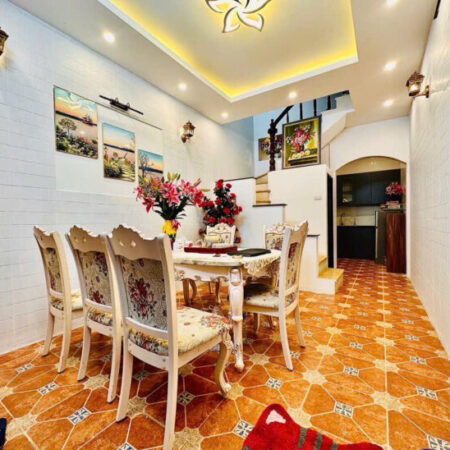 bán nhà Đống Đa Đường Láng, trung tâm, nội thất đẹp bán nhà Đống Đa Đường Láng, trung tâm, nội thất đẹp