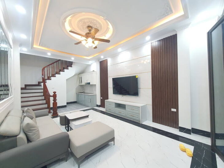 HOT, HIT, HIẾM 40M, 5 TẦNG, 4.5MT, CHỈ NHỈNH 8 TỶ.