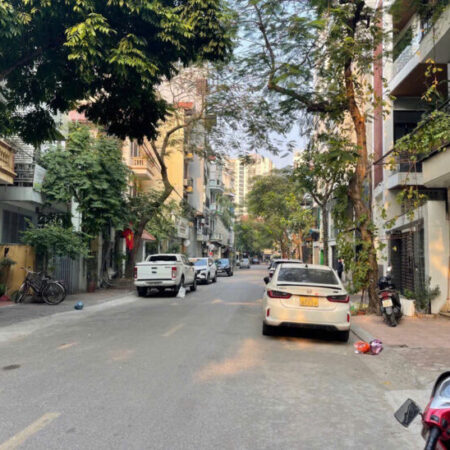 BÁN NHÀ ÁI MỘ 35M2* 5 TẦNG* 6.6 TỶ, FULL NỘI THẤT