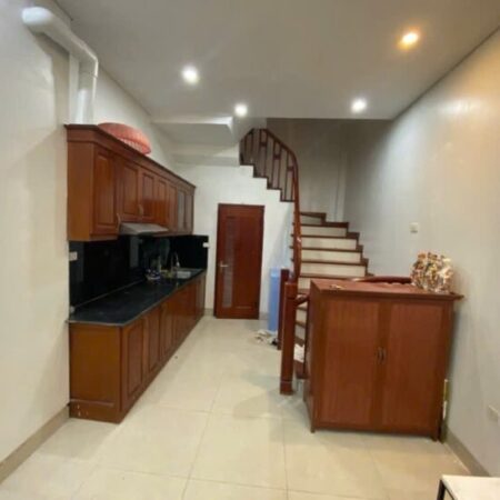 Bán nhà Ái Mộ 40m2* 5 tầng* 6.6 tỷ, full nội thất