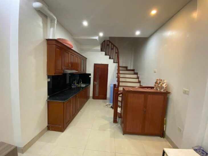 BÁN NHÀ ÁI MỘ 35M2* 5 TẦNG* 6.6 TỶ, FULL NỘI THẤT