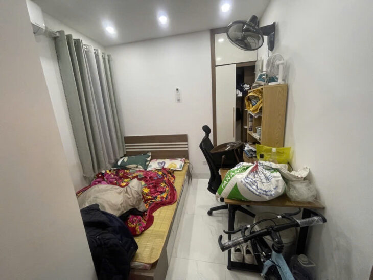 Bán căn hộ CCMN 2 ngủ , cạch Ngã Tư Vọng, vài bước ra Mặt Phố, 50m2, NHỈNH 1,5 tỷ