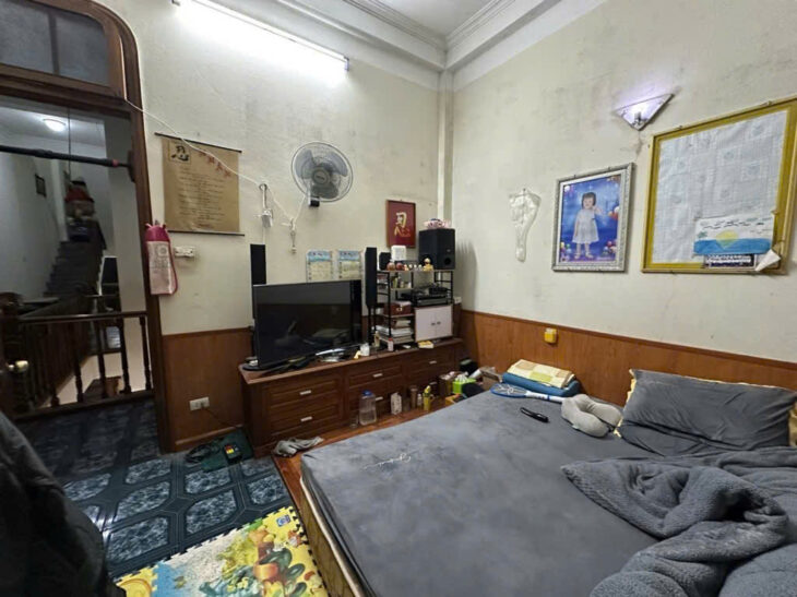 Bán 80m thanh nhàn tặng nhà ô tô đỗ cửa vào nhà hai bà trưng