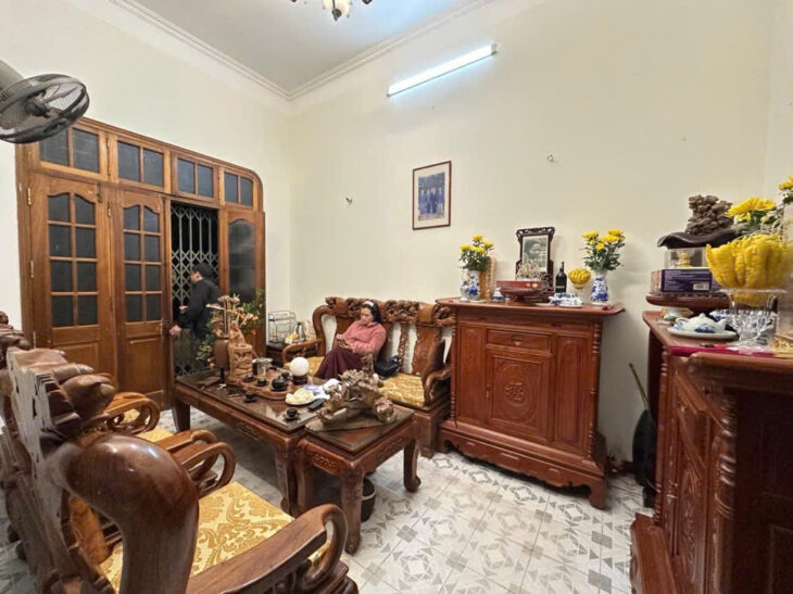 Bán 80m thanh nhàn tặng nhà ô tô đỗ cửa vào nhà hai bà trưng