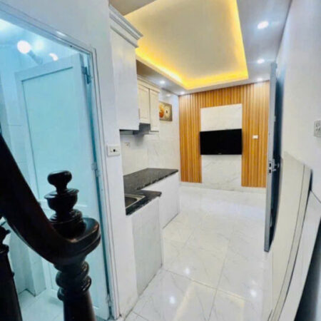 KIM MÃ- BA ĐÌNH / 5 TẦNG- GẦN PHỐ – MẶT TIỀN RỘNG 5.5M- DÂN XÂY BTCT CHẮC CHẮN – 4X TỶ