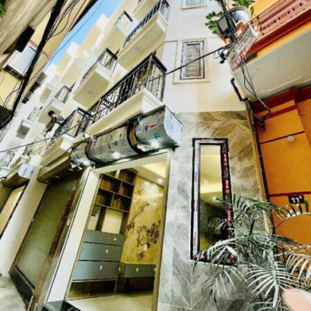 LUXURY HOÀNG MAI- NHÀ MỚI- HAI THOÁNG- FULL NỘI THẤT XỊN XÒ-DT30m x 5 TẦNG, GIÁ NHỈNH 6 TỶ LUXURY HOÀNG MAI- NHÀ MỚI- HAI THOÁNG- FULL NỘI THẤT XỊN XÒ-DT30m x 5 TẦNG, GIÁ NHỈNH 6 TỶ