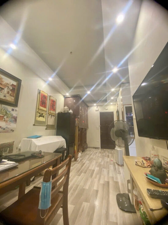 Bán căn Tập thể 190 Phố Lò Đúc, 60m2, 2 ngủ, 3 bước ra phố cổ, dân trí cao, ở luôn, Nhỉnh 3 Tỷ.