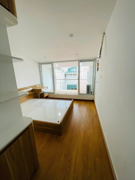 Bán nhà Tập Thể Kim Ngưu, 90m2, 2 tầng , 3 ngủ, full đồ ở luôn, 3.1 tỷ . HIẾM.