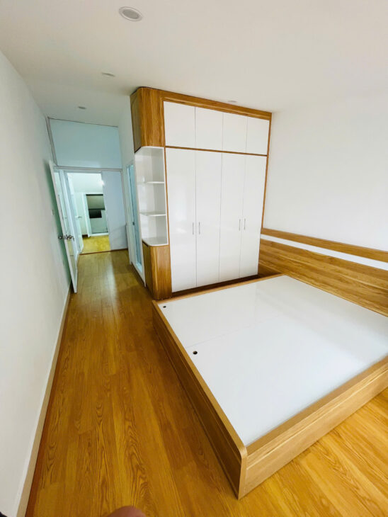 Bán nhà Tập Thể Kim Ngưu, 90m2, 2 tầng , 3 ngủ, full đồ ở luôn, 3.1 tỷ . HIẾM.