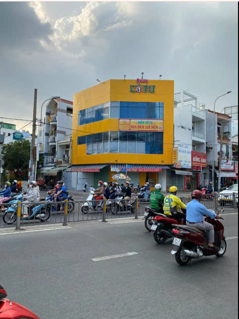 GẤP – CHÍNH CHỦ CẦN CHO THUÊ HOẶC SANG NHƯỢNG LẠI MẶT BẰNG LỚN NGAY TẠI 222 Đ. PHẠM HÙNG, PHƯỜNG 5,