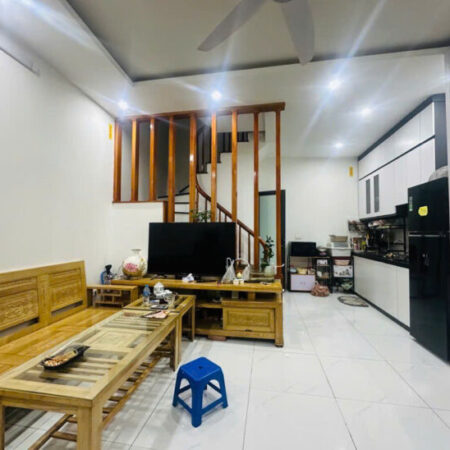 Bán Nhà Đông Thiên Lĩnh Nam 32m 3 Tầng 3 Ngủ Nhà Mới Giá 2.95 Tỷ