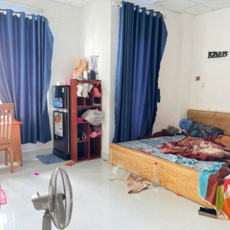 ???? BÁN NHÀ 3 TẦNG + TẶNG NHÀ C4 KẾ BÊN ĐANG CHO THUÊ – GIÁ CỰC TỐT CHỈ 3 TỶ NHỈNH ????