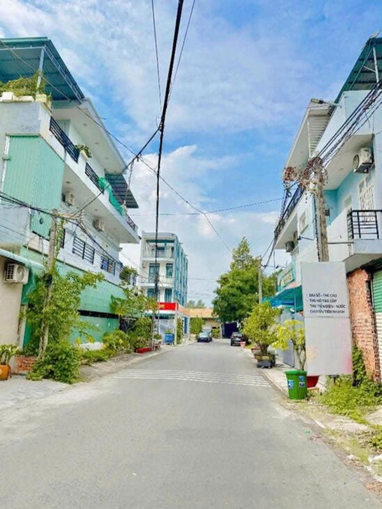 BÁN NHÀ TRỌ KHU K8, THỦ DẦU MỘT, BÌNH DƯƠNG.