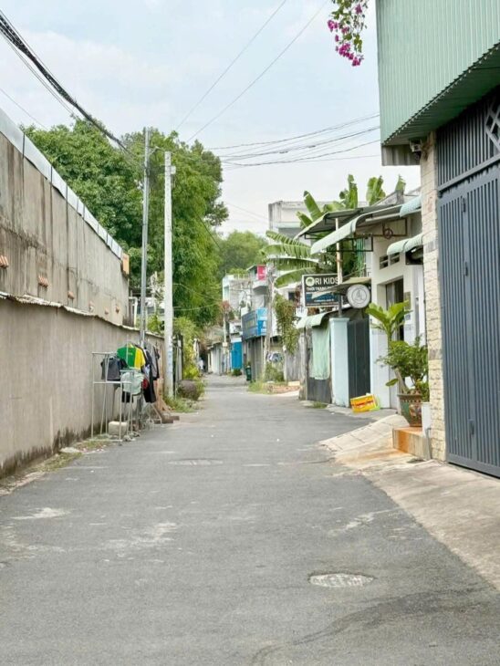 BÁN NHÀ TRỌ KHU K8, THỦ DẦU MỘT, BÌNH DƯƠNG.