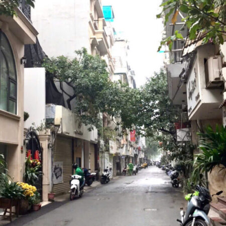 ĐẶNG VĂN NGỮ – TT ĐỐNG ĐA – DT 37M² X 5T – 7.85TỶ – MT 6M – Ô TÔ ĐỖ GẦN – FULL NỘI THẤT – RẺ NHẤT