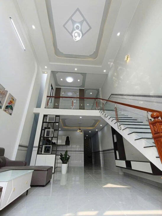 Hàng Hiếm – nhà cuối Huỳnh Văn Nghệ, qua trạm thu phí Bửu Long 400m giá hơn 1ty