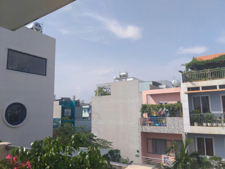 HẺM XE HƠI 3 TẦNG 70M2,4PN, 4WC – PHÚ HỮU, TP THỦ ĐỨC