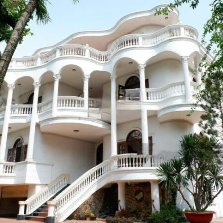 Chính chủ cho thuê Villa mặt tiền số 9 Đặng Hữu Phổ, phường Thảo Điền, Quận 2, thành phố Hồ Chí