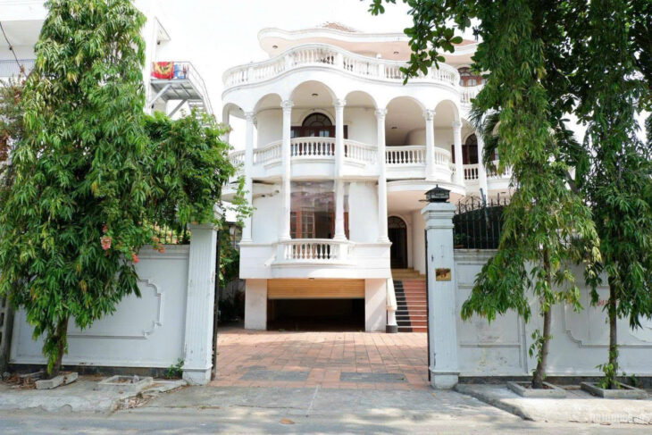 Chính chủ cho thuê Villa mặt tiền số 9 Đặng Hữu Phổ, phường Thảo Điền, Quận 2, thành phố Hồ Chí