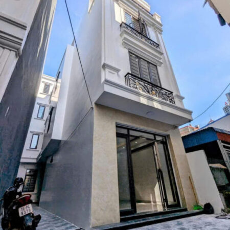 Bán nhà Thiên Lôi, lô góc, mới tinh, ô.tô đỗ tận cửa, Giá 3.97 tỉ, gần Hoàng Huy Bán nhà Thiên Lôi, lô góc, mới tinh, ô.tô đỗ tận cửa, Giá 3.97 tỉ, gần Hoàng Huy