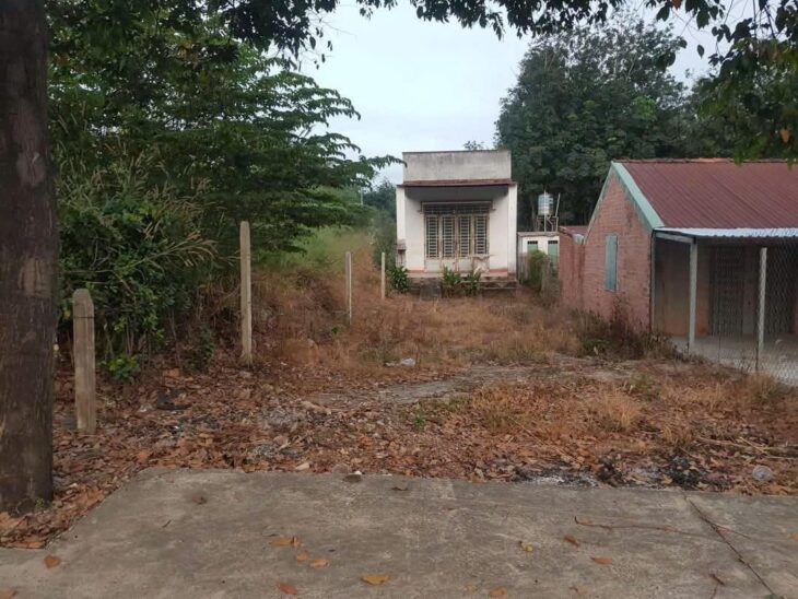 Bán đất mặt tiền Quốc Lộ 13 Tân Định, Tp Bến Cát, Bình Dương.