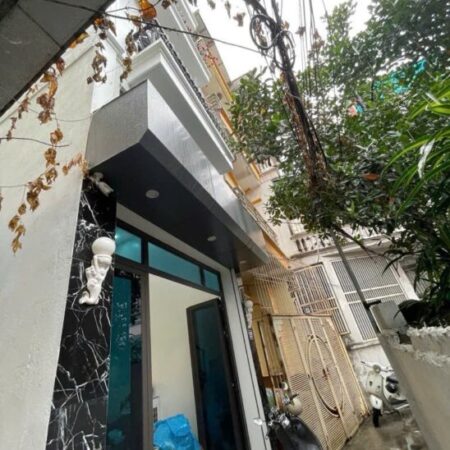 Bán Gấp Nhà 5 tầng tại Ngọc Lâm Long Biên Hà Nội. Giá đẹp Bán Gấp Nhà 5 tầng tại Ngọc Lâm Long Biên Hà Nội. Giá đẹp
