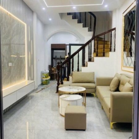 SIÊU PHẨM NHÀ PHỐ- ĐƯỜNG LÁNG- 30M2 – 4 TẦNG – GẦN PHỐ -GIÁ CHỈ 7 TỶ300 TRIỆU