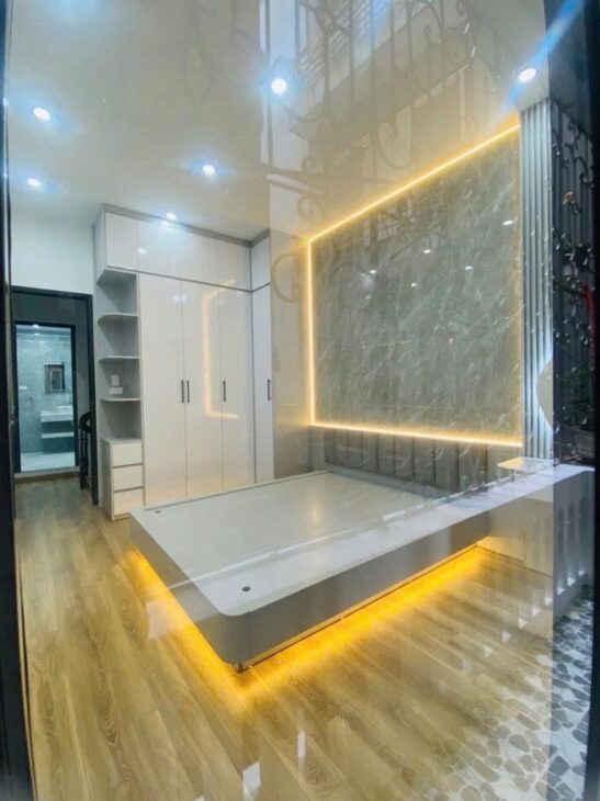 SIÊU PHẨM NHÀ PHỐ- ĐƯỜNG LÁNG- 30M2 – 4 TẦNG – GẦN PHỐ -GIÁ CHỈ 7 TỶ300 TRIỆU