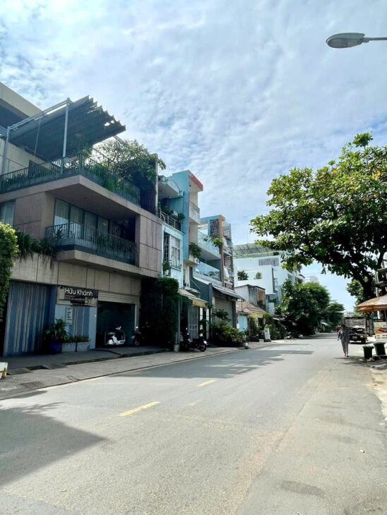 NHÀ 2 TẦNG BTCT – Q6 – 36M2 – 2PN 2WC – VĂN THÂN – VÒNG XOAY CÂY GÕ – NHỈNH 3 TỈ