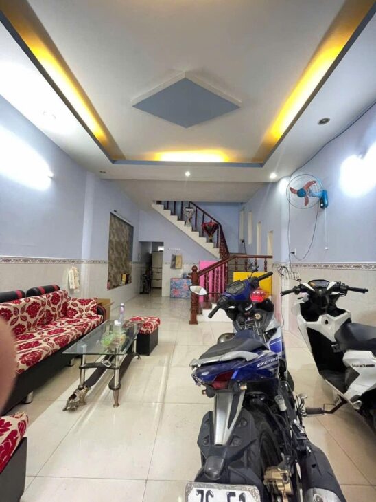 Bán nhà 2 tầng, 48m², 4.29 tỷ, Bình Hưng Hòa, Bình Tân, sổ đỏ