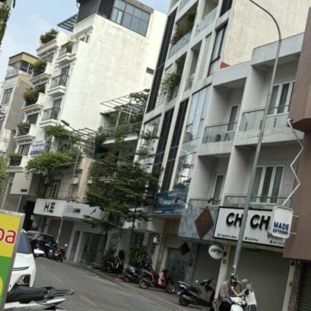 ???? MẶT PHỐ ĐỒNG NHÂN, 196M2 10T THANG MÁY, MT 6.5M, DÒNG TIỀN 400TR/TH, 150 TỶ ????