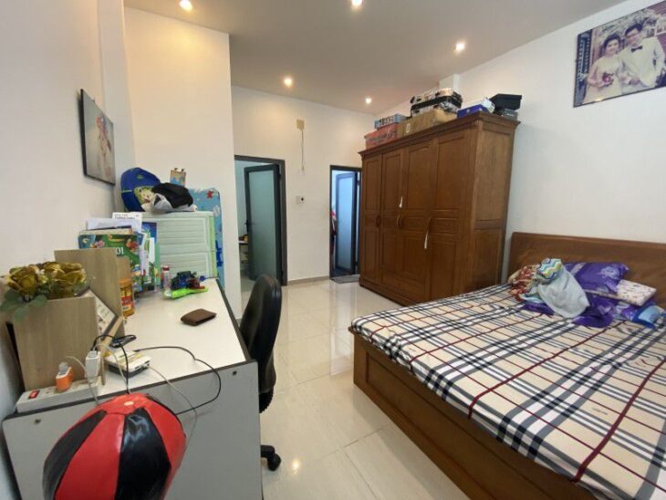 NHÀ TÂN PHÚ – SÁT HXH – 2 TẦNG, 2 PN GIÁ CHỈ 3 TỶ