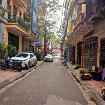 Nhà 3 tầng 50m², Tam Trinh – Hoàng Mai, vị trí vàng, kinh doanh đỉnh, NHỈNH 9 tỷ