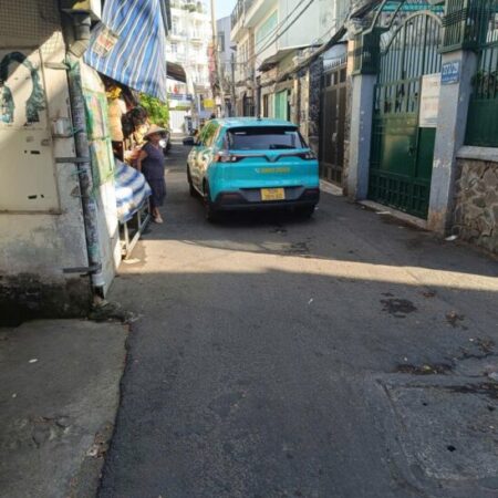 NHÀ HXH KINH DOANG CẤP4 71M2 NGANG 5M SHR HOÀN CÔNG ĐỦ GIÁ 9,7TỶ NHÀ HXH KINH DOANG CẤP4 71M2 NGANG 5M SHR HOÀN CÔNG ĐỦ GIÁ 9,7TỶ