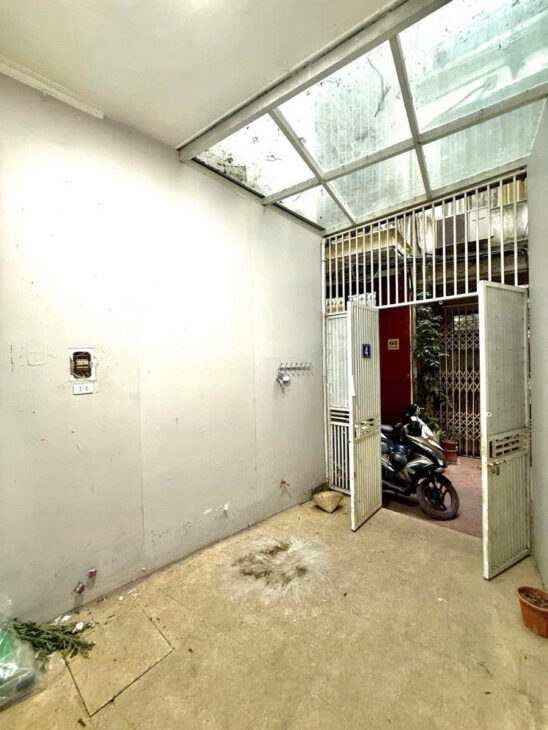 ???? NHÀ PHỐ ĐỐNG ĐA NHỈNH 8TỶ – CƠ HỘI VÀNG CHO GIA ĐÌNH NHỎ CỦA BẠN! ????