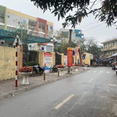 Cần bán nhà Mai Động – Ô tô 7 chỗ vào nhà – Lô góc 3 thoáng vĩnh viễn – MT 9m – Giá chào 12,8 tỷ