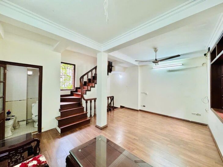 CẦN BÁN NHÀ ĐẸP – VỊ TRÍ VÀNG ĐẠI KIM – HOÀNG MAI – 40m 5.2 tỷ, sổ đỏ
