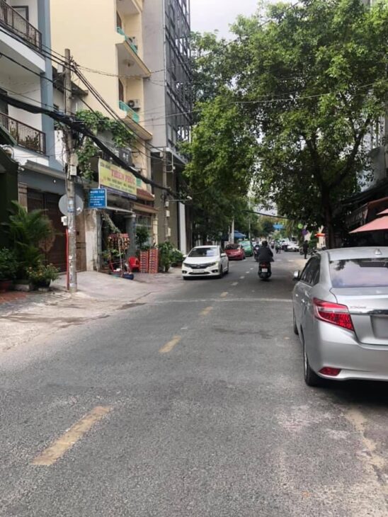 GẤP bán nhà hẻm 10m Cộng Hòa Tân Bình 113m2(4.5×25) 4 lầu vài phút tới nhà ga T3 18 tỷ.