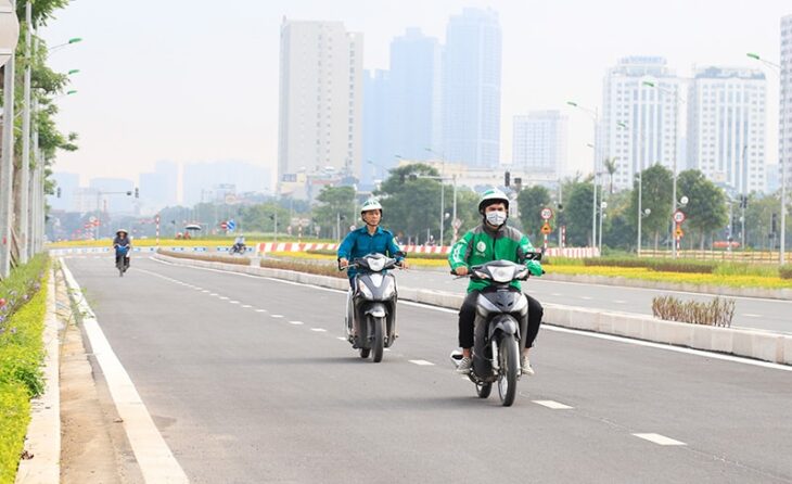 Bán mảnh đất vàng mặt phố Nguyễn Văn Huyên, Cầu Giấy dt gần 400m2, mặt tiền 15m, giá rẻ nhất thị