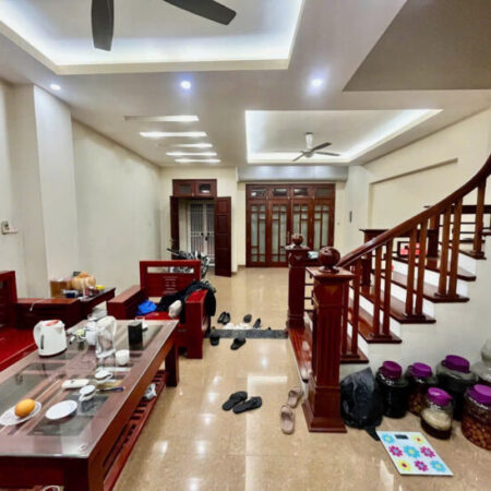 CẦN BÁN BIỆT THỰ 90m2 CHỈ 31 TỶ TẠI TAM TRINH, HOÀNG MAI, OTO TRÁNH, VỈA HÈ 2 BÊN, MẶT TIỀN 6M