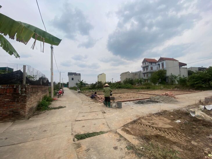 BÁN LÔ GÓC 50M, TT QUANG MINH, MÊ LINH, GIÁ THƯƠNG LƯỢNG,NGÕ RỘNG,THÔNG,Ô TÔ VÀO