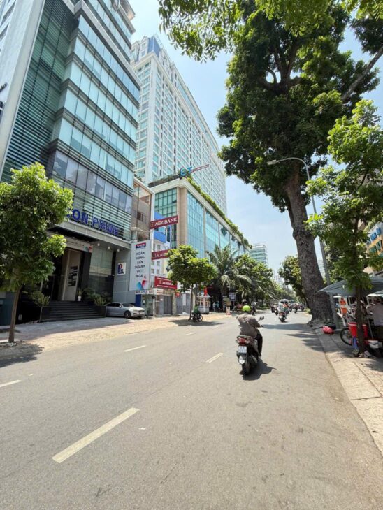 CHO THUÊ TÒA NHÀ 103 105 NGUYỄN ĐÌNH CHIỂU, PHƯỜNG VÕ THỊ SÁU, QUẬN 3