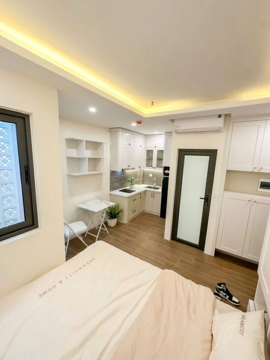 Bán tòa apartment siêu đẹp Hoàng Hoa Thám 6 tầng thang máy, 48m, MT 4.8m,9PN, 12.6 tỷ