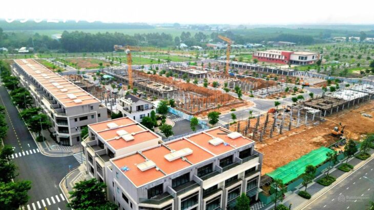 Cần bán lỗ 400tr lô đất tại Gem Sky World – Cơ sở hạ tầng sẵn gần trường học liên cấp quốc tế