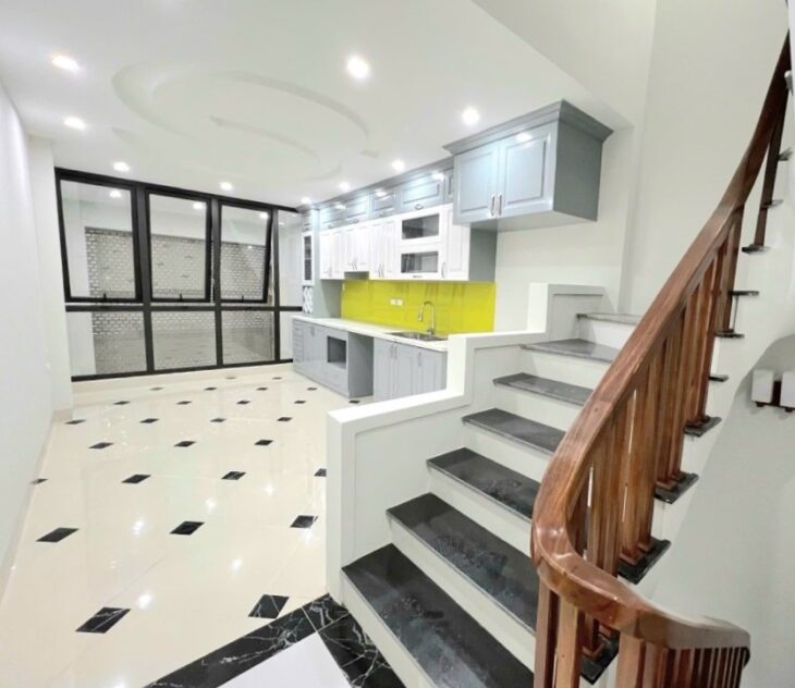 BÁN NHÀ KIM GIANG, HOÀNG MAI, 7 TẦNG THANG MÁY- GẦN Ô TÔ, 40M2, 8.8 TỶ(CTL)