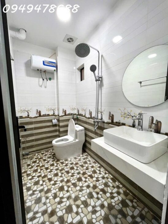 LÔ GÓC – TÒA NHÀ DÒNG TIỀN ĐẸP LONG LANH – 38M2 – 5 TẦNG – 9 PHÒNG, DÒNG TIỀN 30TR.