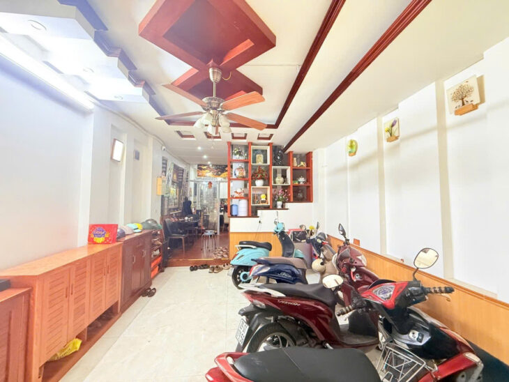 Bán nhà cực đẹp 62m Thang Máy ngõ 99 Quan Nhân sát phố, Thanh Xuân