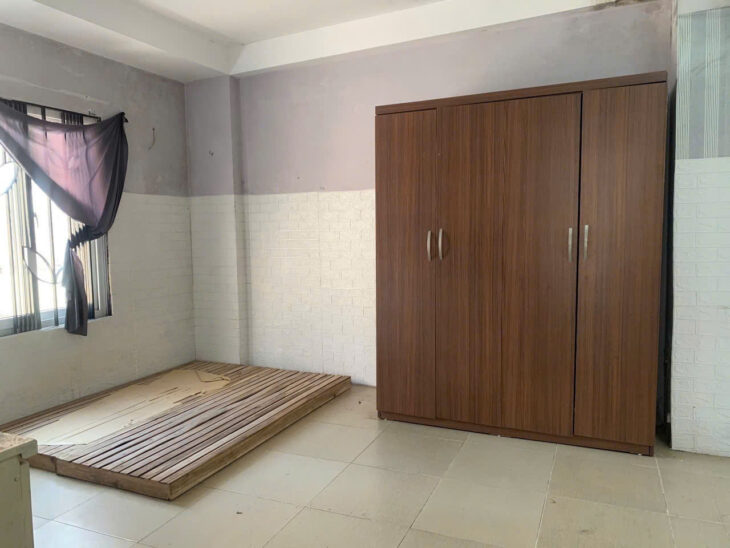 Bán nhà CHDV dòng tiền 5 tầng 38m x 6ty8 giá đầu tư cực tốt Đê La Thành, Đống Đa