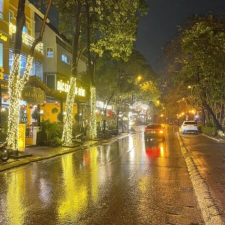 BÁN GẤP NHÀ MẶT PHỐ 19/5, HÀ ĐÔNG, 5 TẦNG, 13,5 TỶ, KINH DOANH SIÊU LỢI NHUẬN